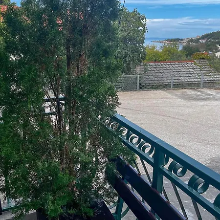 In With House Sea View 아파트