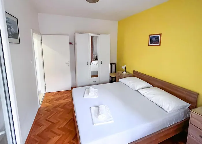 아파트 In With House Sea View Duće